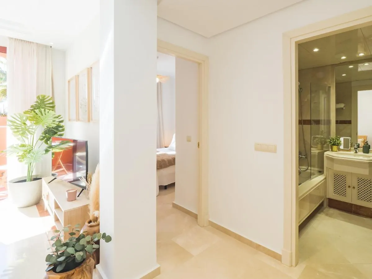 Cubo'S Beach & Parking Jardines De Don Carlos Marbella Apartment